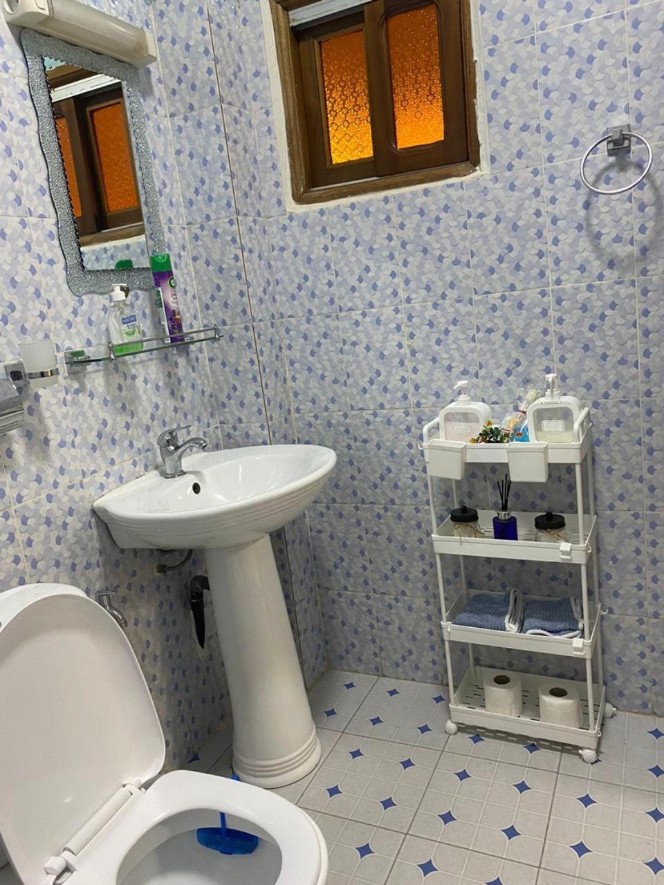 Residence Adja Binta Kane Sour Dakar Bagian luar foto